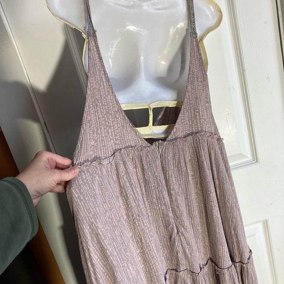 Boho Flow Dress - Picture 12 of 14